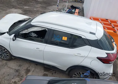 2022 Nissan Kicks Sv Xtronic Cvt from USA, damaged, VIN 3N1CP5CVXNL485239